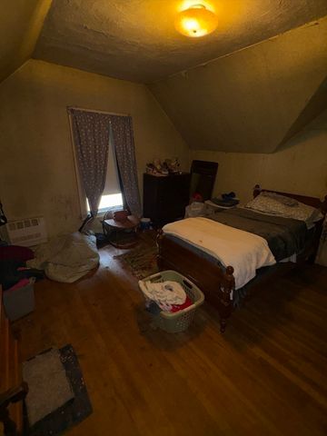 801 Merriam, Leominster, MA 01453