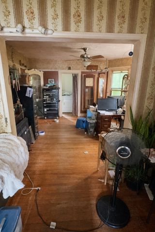 801 Merriam, Leominster, MA 01453
