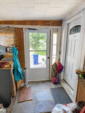 801 Merriam, Leominster, MA 01453