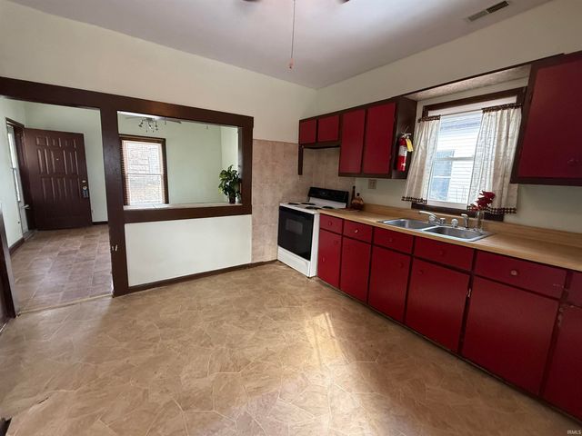 405 W Hillside Drive, Bloomington, IN 47403