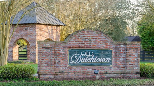 13008 Dutchtown Mill Dr, Gonzales, LA 70737