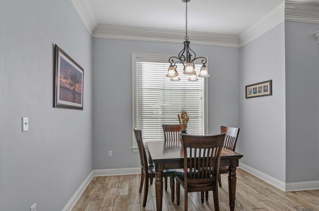 13008 Dutchtown Mill Dr, Gonzales, LA 70737