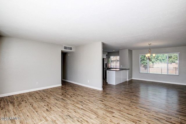 8702 E Bonnie Rose Avenue, Scottsdale, AZ 85250