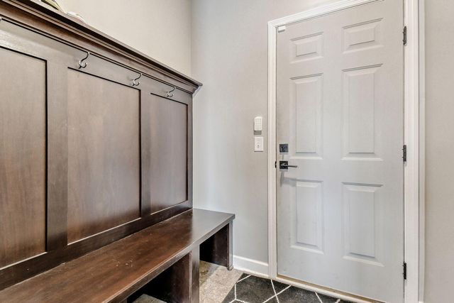 505 6th Street Lane N, Lake Elmo, MN 55042