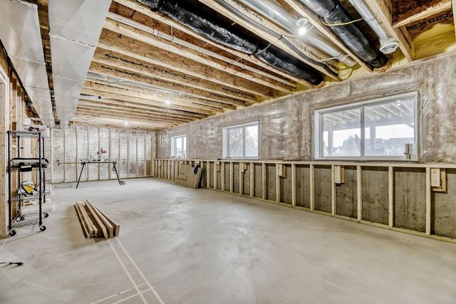 505 6th Street Lane N, Lake Elmo, MN 55042