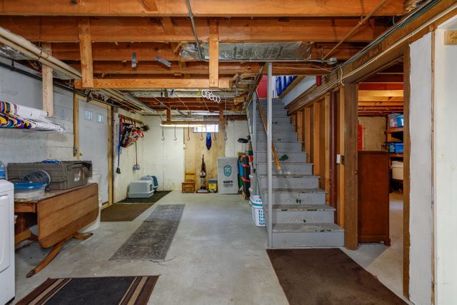 196 Clothespin Bridge Road, Webster, NH 03303