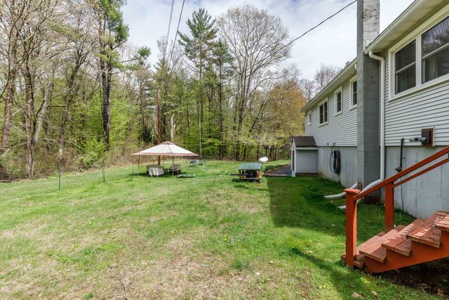 196 Clothespin Bridge Road, Webster, NH 03303