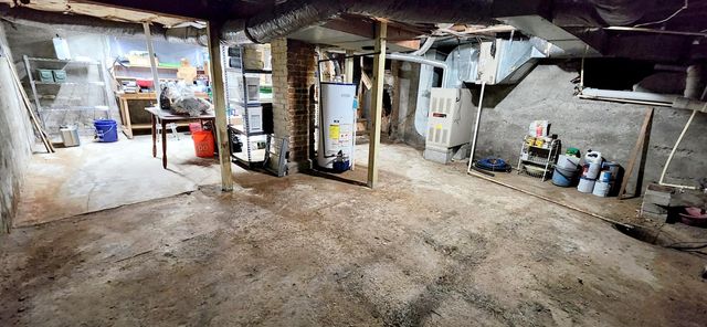 424 Walnut Street, Carthage, MO 64836