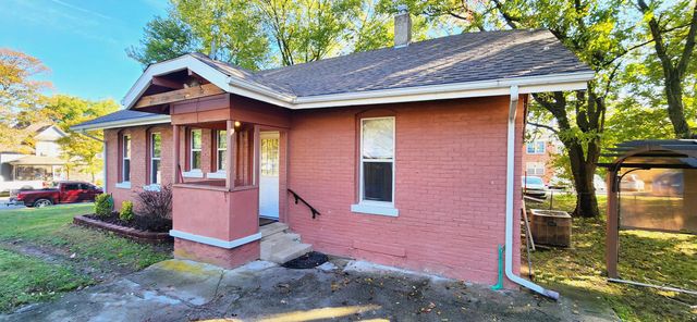 424 Walnut Street, Carthage, MO 64836