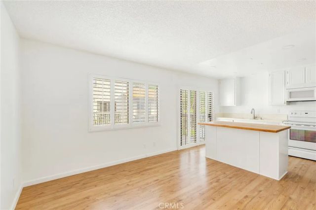 12 Sunstream, Irvine, CA 92603