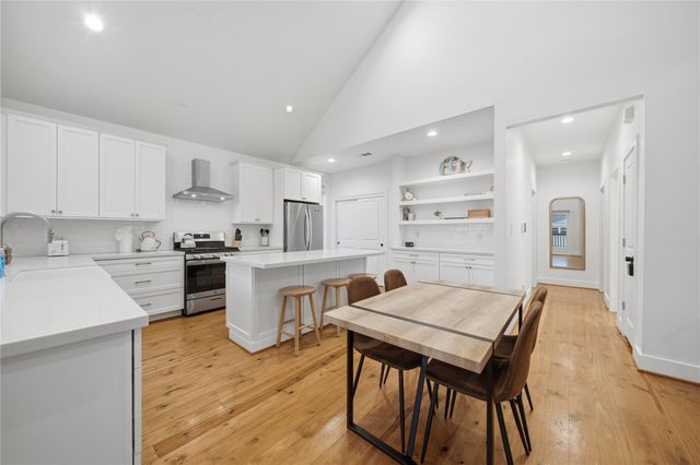 16713 Moby Dick, Jamaica Beach, TX 77554