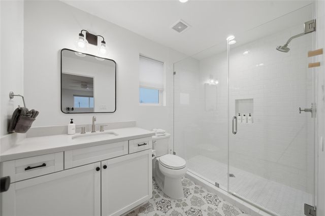 16713 Moby Dick, Jamaica Beach, TX 77554