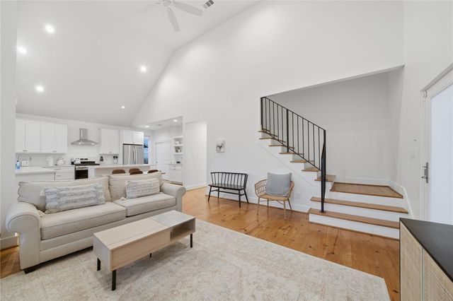 16713 Moby Dick, Jamaica Beach, TX 77554