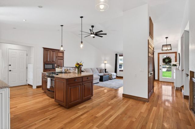 15005 76th Place N, Maple Grove, MN 55311