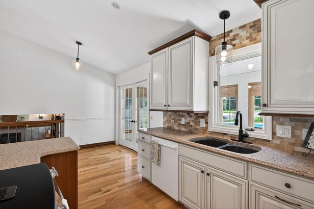 15005 76th Place N, Maple Grove, MN 55311