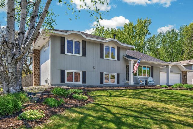 15005 76th Place N, Maple Grove, MN 55311
