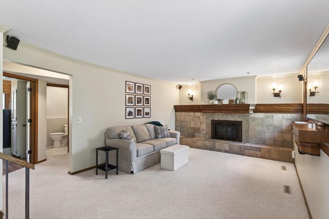 15005 76th Place N, Maple Grove, MN 55311