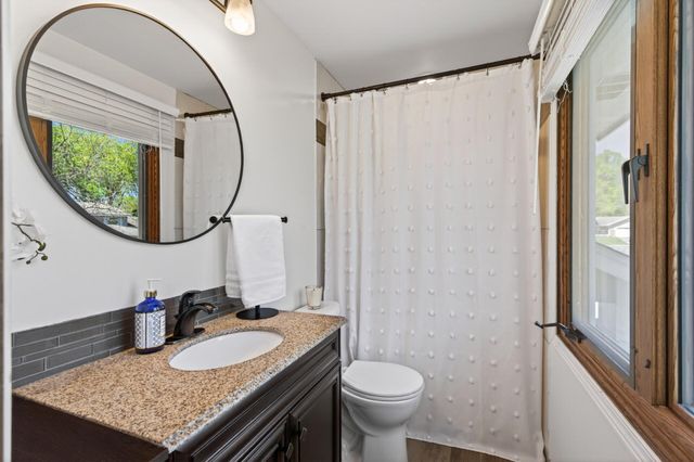 15005 76th Place N, Maple Grove, MN 55311