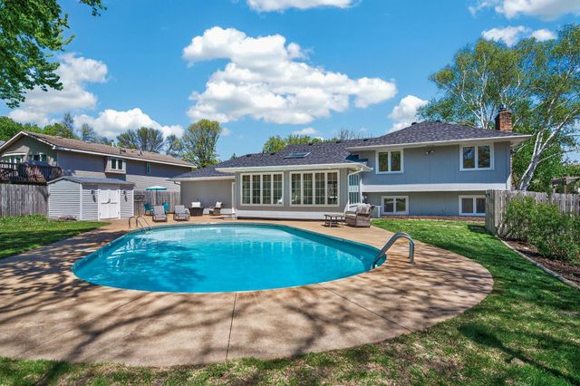 15005 76th Place N, Maple Grove, MN 55311