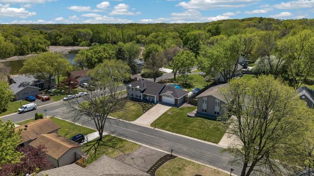 15005 76th Place N, Maple Grove, MN 55311