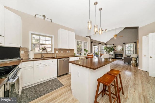 6977 MEADOWPOINT TER, New Market, MD 21774