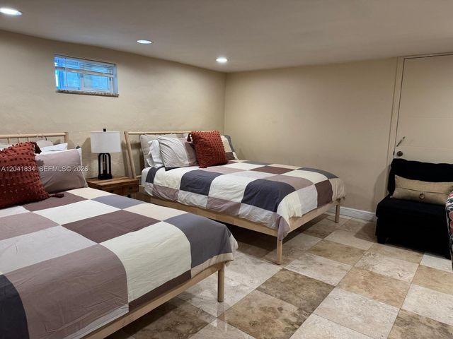 1033 NW 6th Street 1, Miami, FL 33136