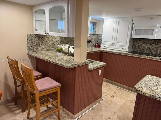 1033 NW 6th Street 1, Miami, FL 33136