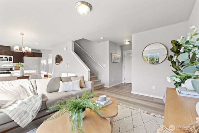 7467 45TH Place NE, Marysville, WA 98270