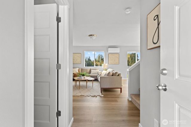 7467 45TH Place NE, Marysville, WA 98270