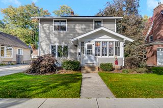 916 E Home Avenue, Hobart, IN 46342