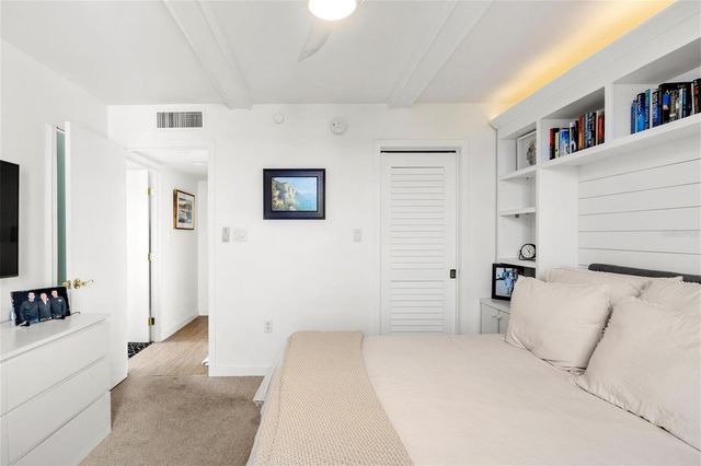 770 S PALM AVENUE 1001, Sarasota, FL 34236