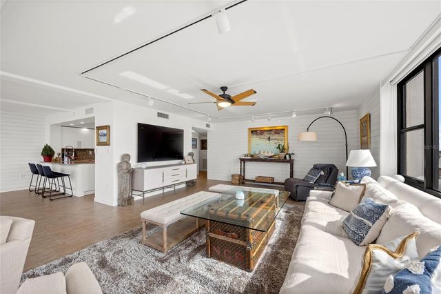 770 S PALM AVENUE 1001, Sarasota, FL 34236