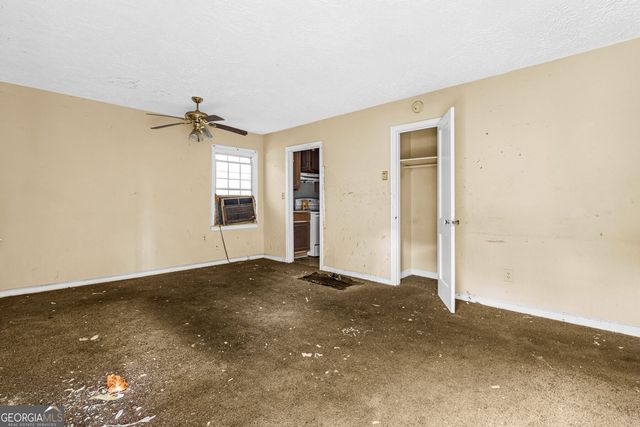 449 Hamilton E Holmes Drive NW, Atlanta, GA 30318