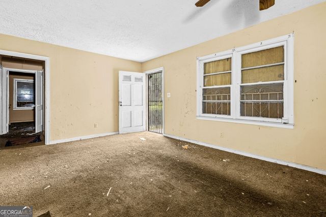 449 Hamilton E Holmes Drive NW, Atlanta, GA 30318