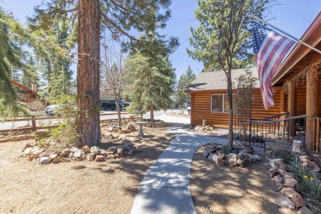 457 E Mountain View, Big Bear City, CA 92314