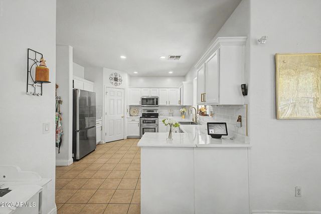 4327 W T RYAN Lane, Laveen, AZ 85339