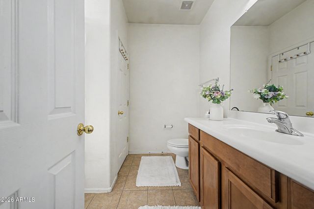 4327 W T RYAN Lane, Laveen, AZ 85339