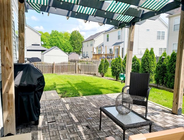 1475 Larkspur Court, Romeoville, IL 60446