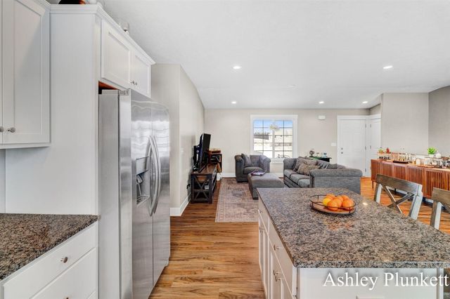 12189 Beauterra Lane, Middleville, MI 49333