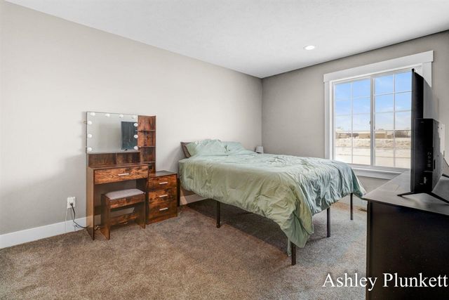 12189 Beauterra Lane, Middleville, MI 49333