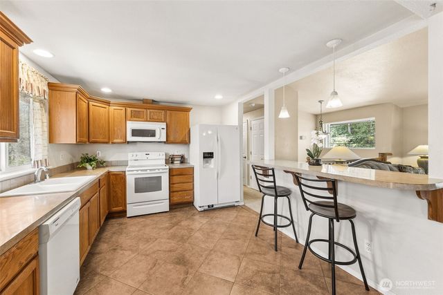 20813 66th Ave E, Spanaway, WA 98387