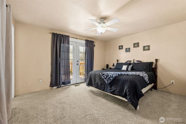 20813 66th Ave E, Spanaway, WA 98387