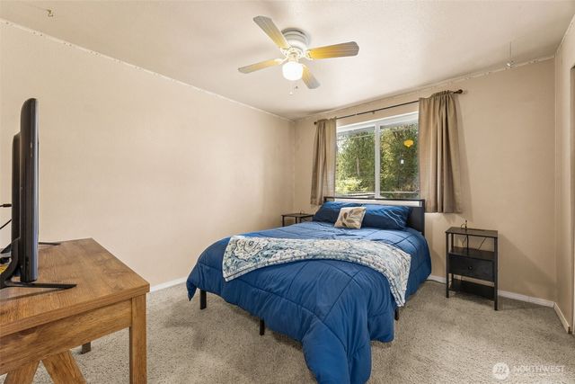 20813 66th Ave E, Spanaway, WA 98387