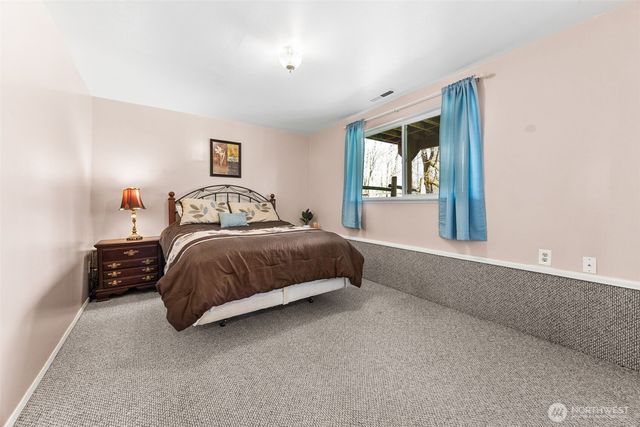 20813 66th Ave E, Spanaway, WA 98387