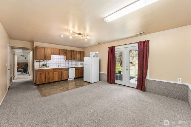 20813 66th Ave E, Spanaway, WA 98387