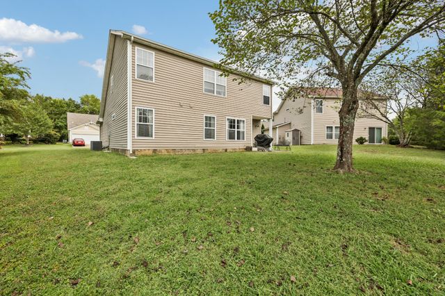 2005 Blossom Valley Ct, Mount Juliet, TN 37122