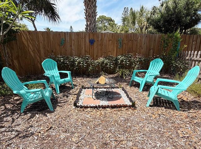 2159 BARCELONA WAY S, St Petersburg, FL 33712