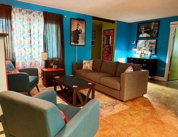2159 BARCELONA WAY S, St Petersburg, FL 33712
