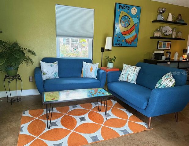 2159 BARCELONA WAY S, St Petersburg, FL 33712