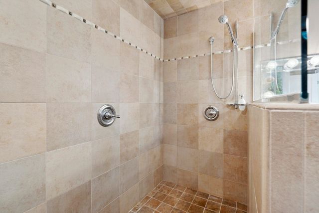 237 Points North Road, Stowe, VT 05672